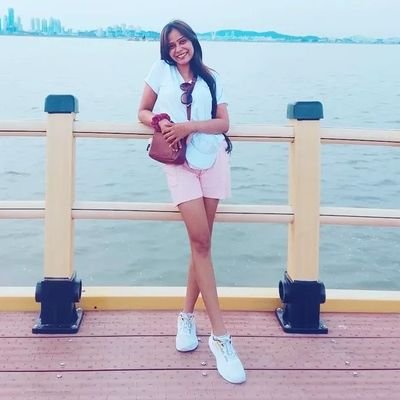 👉
If you can't handle me at my worst,don't date me, 🤪 i'm always at my worst 🎓🏀 🐕 🍻