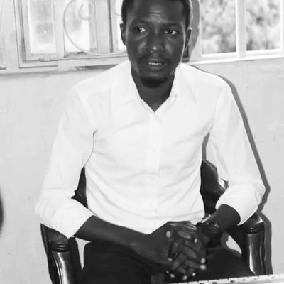 NahumTakama's profile picture. I'm a Nigerian, a Christian, a Student And a flaming 🔥 OBi-dient
