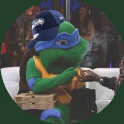 @Seahawks 💙💚 || 🇲🇽. || Co-Host en @LosAmihawks || Watch The Florida Project. || I like Wrestling (Protect finishers again).