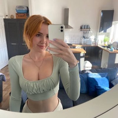 I'm single and searching for a trustworthy and honest partner