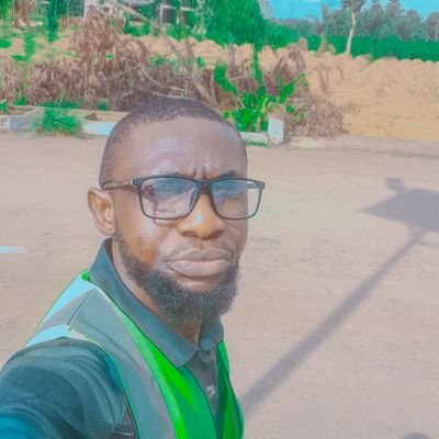 NwigbojiD3204's profile picture. Designing spaces & trading markets | Architect & Forex Trader | Fueled by books on discipline & entrepreneurship