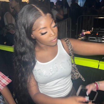 xshvnelll's profile picture. 🇬🇾