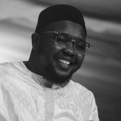 “Seïdna Shaykh Man Aawma kuu duul yaw ba faaw si werruway” #YaRassulillah ﷺ #Cheikhana_Ahmadat_Tijani🤍 #SangueBiDiop Al-mar'u Ma'a man Ahabba 💚