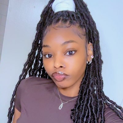 🧚🏾♀️custom made🧚🏾♀️ 1/0 | I live a very Gemini life 🙂↕️