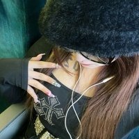 まき キャバ嬢 (@kamareshkamare2) 's Twitter Profile