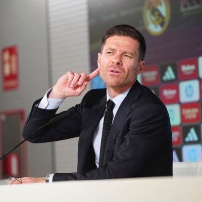 TheXabiEra's profile picture. Real Madrid | Xabi Alonso | R: 12 W 0 D 1 L