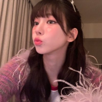 girl groups + riize + teamies ♡ #1 seeun lover ♡ probably thinking abt sungchan & euijoo