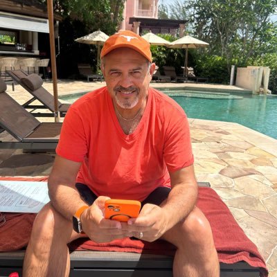 anilutam's profile picture. Entrepreneur. Talent specialist. Diversity advocate. Asia Pacific focus. Family first. Eternally grateful #TexasEx🤘🏽🇦🇺🇮🇳🇹🇭🇺🇸🇭🇰