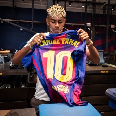 |FC ❤️🦅| |💙❤️Barcelona💙❤️| |🖤🖤🦅🦅🦅🦅| |Dreamchaser 🗽| |World Greatest| | GREATNESS🖤🦅|| Big OLAMIPO❤️🦅|