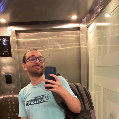 awesome computer science student not too nerdy! 🤓