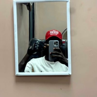 Deals with all kind of foreign exchange 💵💶💷💸💳💲💱 Cubana Gold chain ice, crypto
follow for follow
Hala Madrid