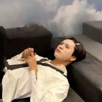 π¦ (@aprmxynr) 's Twitter Profile