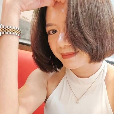 _Jmee18's profile picture. You're never a loser until you quit trying. 😊