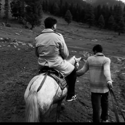 basitzulfkar17's profile picture. 