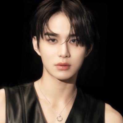 ♥︎ ›› #정우 #재현: 𝗆𝖺𝗄𝖾 𝗆𝖾 𝗁𝖺𝗉𝗉𝗒 𝗂𝗇 𝖺 𝗐𝖺𝗒 𝗇𝗈 𝗈𝗇𝖾 𝖾𝗅𝗌𝖾 𝖼𝖺𝗇 . .
