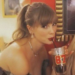 Taylor Swift my religion . Swiftie since 2012. ✨SpeakNow ,1989 , Reputation, Folklore ,Evermore and Midnights stan. I SAW TAYLOR IN NOVEMBER 2023