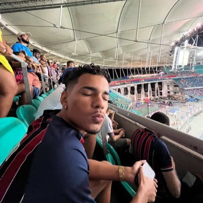 fa-tal que nem gal, exagerado como cazuza, cigano igual a djavan!