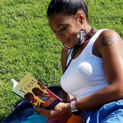USA today bestselling author of contemporary fiction