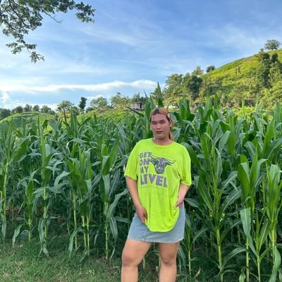 CrKvs40557's profile picture. เป็นสาวสองค้า เป็นคนจังหวัดเเพร่น้าค้า