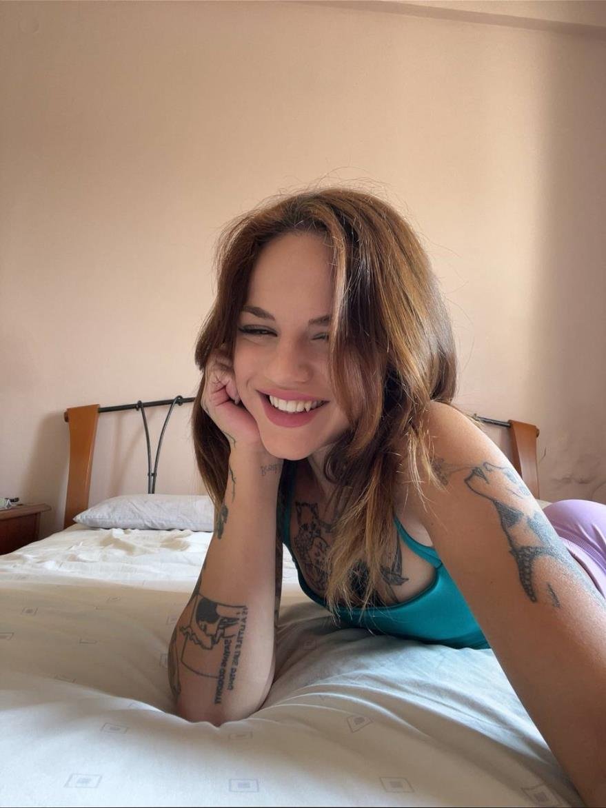 madixrsy's profile picture. 18 📚  
spam acc 
got new spicy page... and i need someone to make content with ⇣