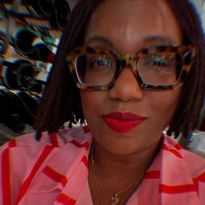 darlingmeeka's profile picture. 