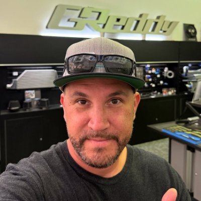 Business Owner 🚗 | Automotive Enthusiast 🏎️ | JDM Specialist | Right-Hand Drive Vehicle Expert