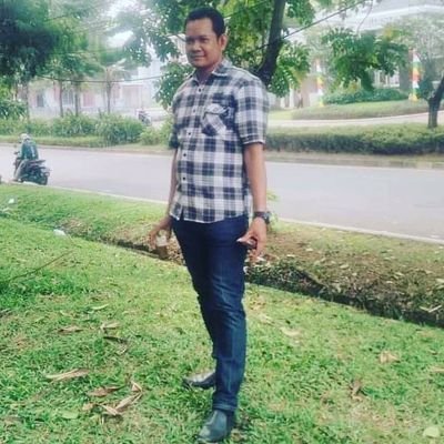 Istrahat buat tidur
Bangun untuk bekerja