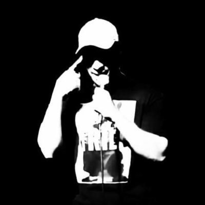 oversyte's profile picture. Aཞɬıʂɬ - Drawings, Poetry, Performance, Novel Writing