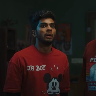 It's Always better to live alone as a lion than in a pack of hyenas - Aspiring writer and actor here ! Dhanush ! RCB ! Real Madrid ! https://t.co/L4s5jWf3Km