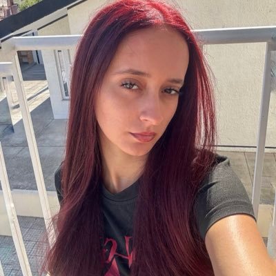 deboraferr_'s profile picture. drums please, fab