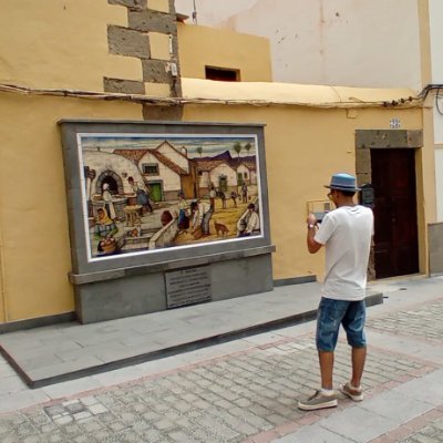 Cinturón blanco en comedia 🤡
Graduado en Historia por la ULL. Animador sociocultural
¿Qué sería de esta vida si no existiera el humor?
🎭🐧☮