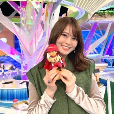 97(98)line/永遠の推し→山崎怜奈、平手友梨奈、大園桃子、東村芽依、齊藤京子、南波星那/乃木坂46→伊藤理々杏、田村真佑、弓木奈於、井上和、増田三莉音、大越ひなの/櫻坂46→井上梨名/日向坂46/らじお女子/TEAM SHACHI→坂本遥奈/京阪電車をこよなく愛する男