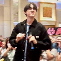 🐷 M O O M O 🤓 (@moomojj_02) 's Twitter Profile Photo