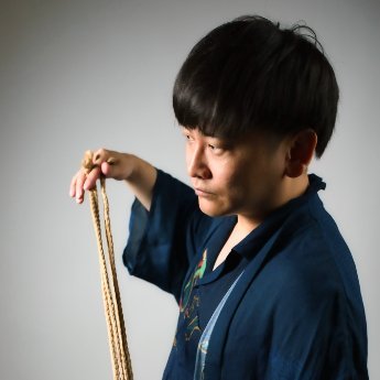 熊本在住の福岡&熊本一縄教室の準一級緊縛講師のシンです。 Shibari photographer
緊縛、撮影のご依頼DMにて承ります。習いたい方は私も講師で参加する福岡や熊本の緊縛講習にご案内出来ます! Let's play shibari!
