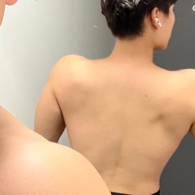 d54eY18fec46494's profile picture. 筋トレ🗼