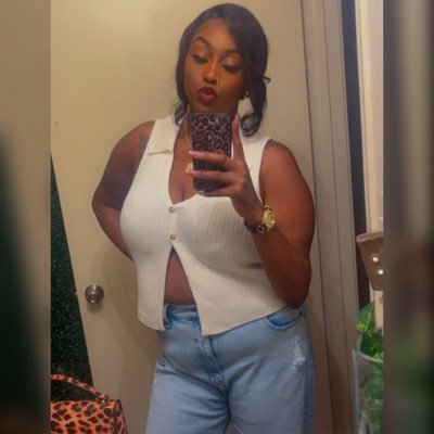 My Tweets are just for your entertainment... SC. Ms.SandyyCheeks 😈