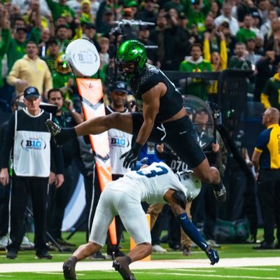 CFBOnSaturdays's profile picture. love college football, hate Uw, USC, Oregon state, and Ohio state. maybe a little biased