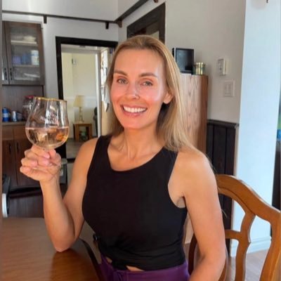 Nathasa26687582's profile picture. Je me présente Nathasa j’ai 38 ans et j’ai un enfant habité en France et je cherche une relation sérieuse avec un homme gentil et sérieux avec moi et respecte