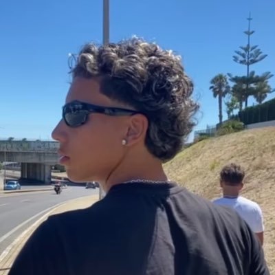 10 Profile