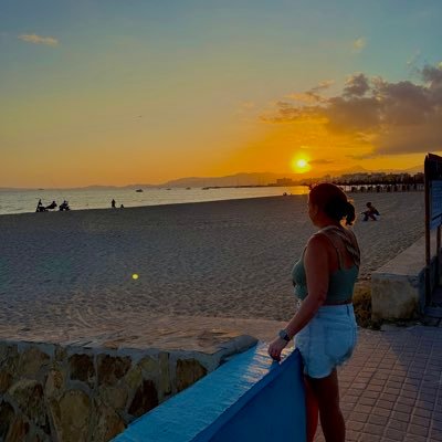 Meelody_M's profile picture. 🪐🤍 • « I can do this all day. » • Disney fan ✨