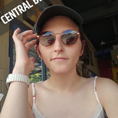 Average trans girl living and thriving,
2A trans rights,
Puppy girl at heart :3