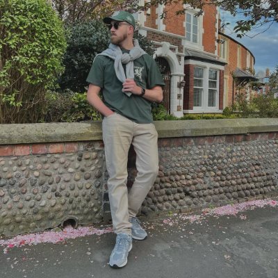 Quantitative DeFi Researcher @SingularityDAO. Author of articles on the synergy between AI, Quant, and DeFi.