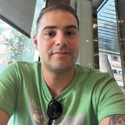 Cartagenero hasta la médula. Licenciado en Derecho. Concejal de MC en el Ayuntamiento de Cartagena. Insurance world. ¡Efesé! 👏🏼🙌🏼