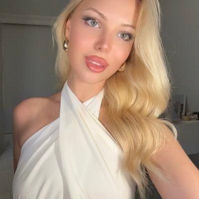 vanilyaholic's profile picture. 