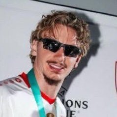 t18149846's profile picture. 