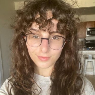 AlisonGrac45089's profile picture. 