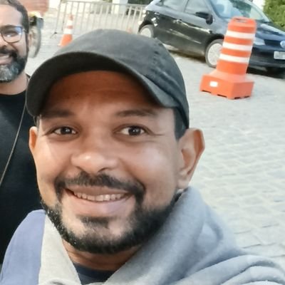 RogerA44's profile picture. Admirador da beleza feminina.
Comedor de casadas. 
Maiores de 🔞🔥😌 ( Minha outra conta caiu.)