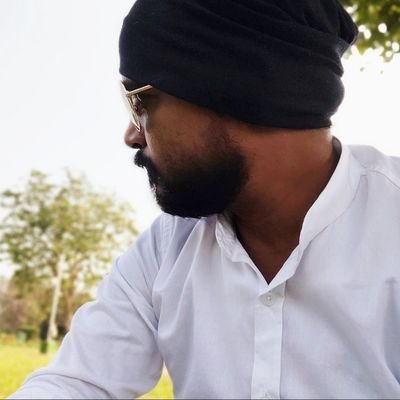 🌿 अकृत्यं नैव कर्तव्यं प्राणत्यागेSपि संस्थिते | 🌿
🌿 न च कृत्यं परित्याज्यं एष धर्मः सनातनः || 🌿