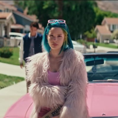 Your source for all things @halsey since 2015!