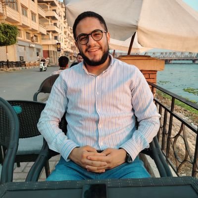 وحتى لو موهوم الوهم بكل طاقتي أولى
ع الأقل يتكتب على قبري نال شرف المحاولة 🖤
Chemistry teacher ❤️